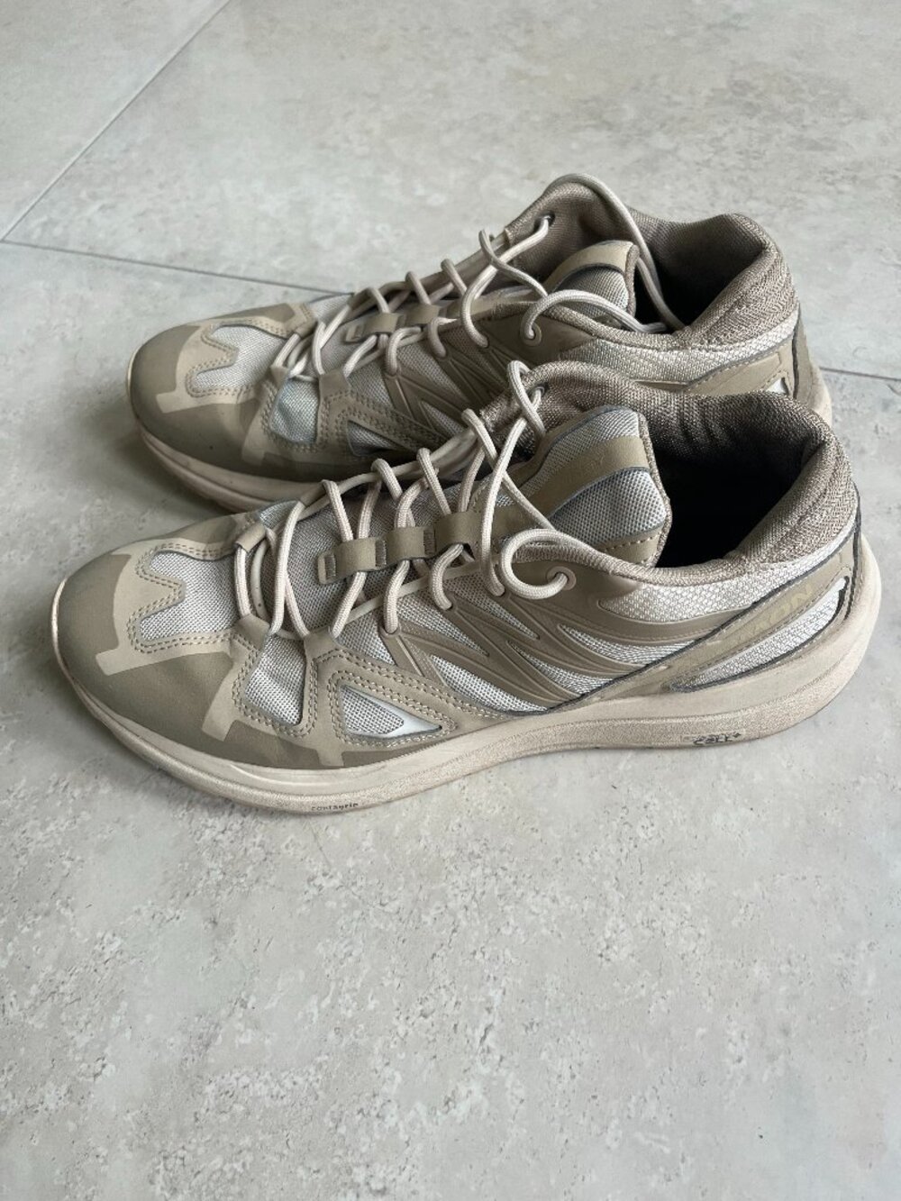 Salomon Odyssey Size 10.5 Mens